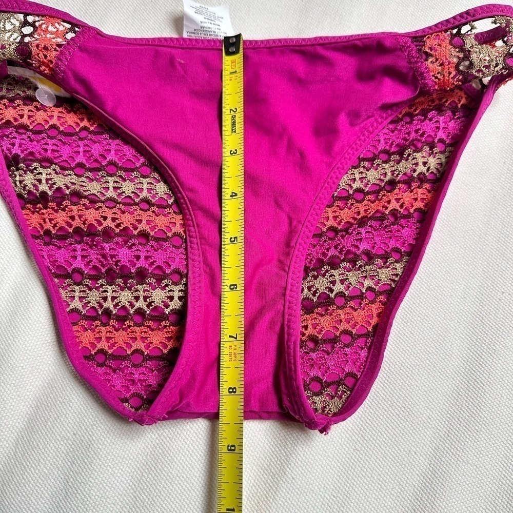 BECCA by Rebecca Virtue Becca Virtue Hipster Bottom, XS/XP Pink Crochet 3477 - Picture 6 of 11